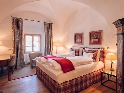 Hotel Mellauner Hof 4*
