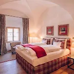 Hotel Mellauner Hof 4*