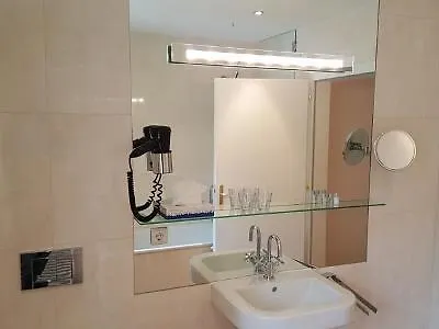 Szálloda Mellauner Hof 4*